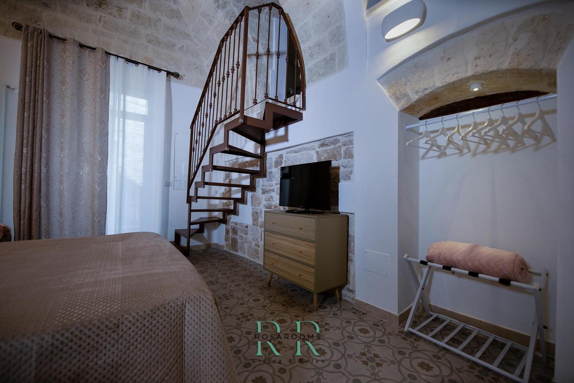 Rosa Rooms - Living & Relax - Family House Bisceglie Extérieur photo