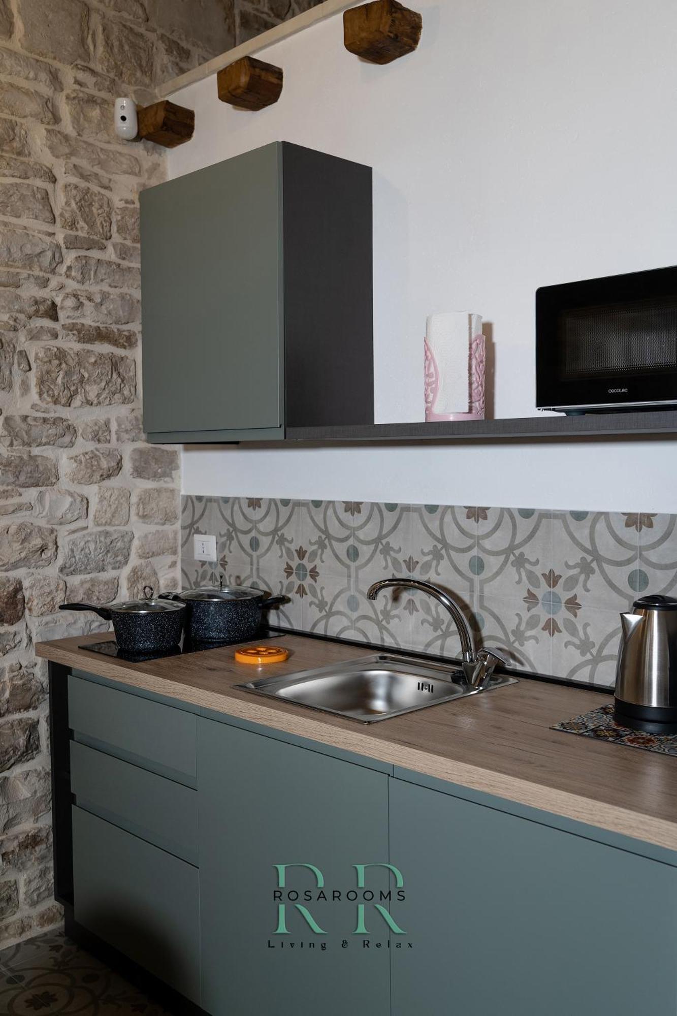 Rosa Rooms - Living & Relax - Family House Bisceglie Extérieur photo