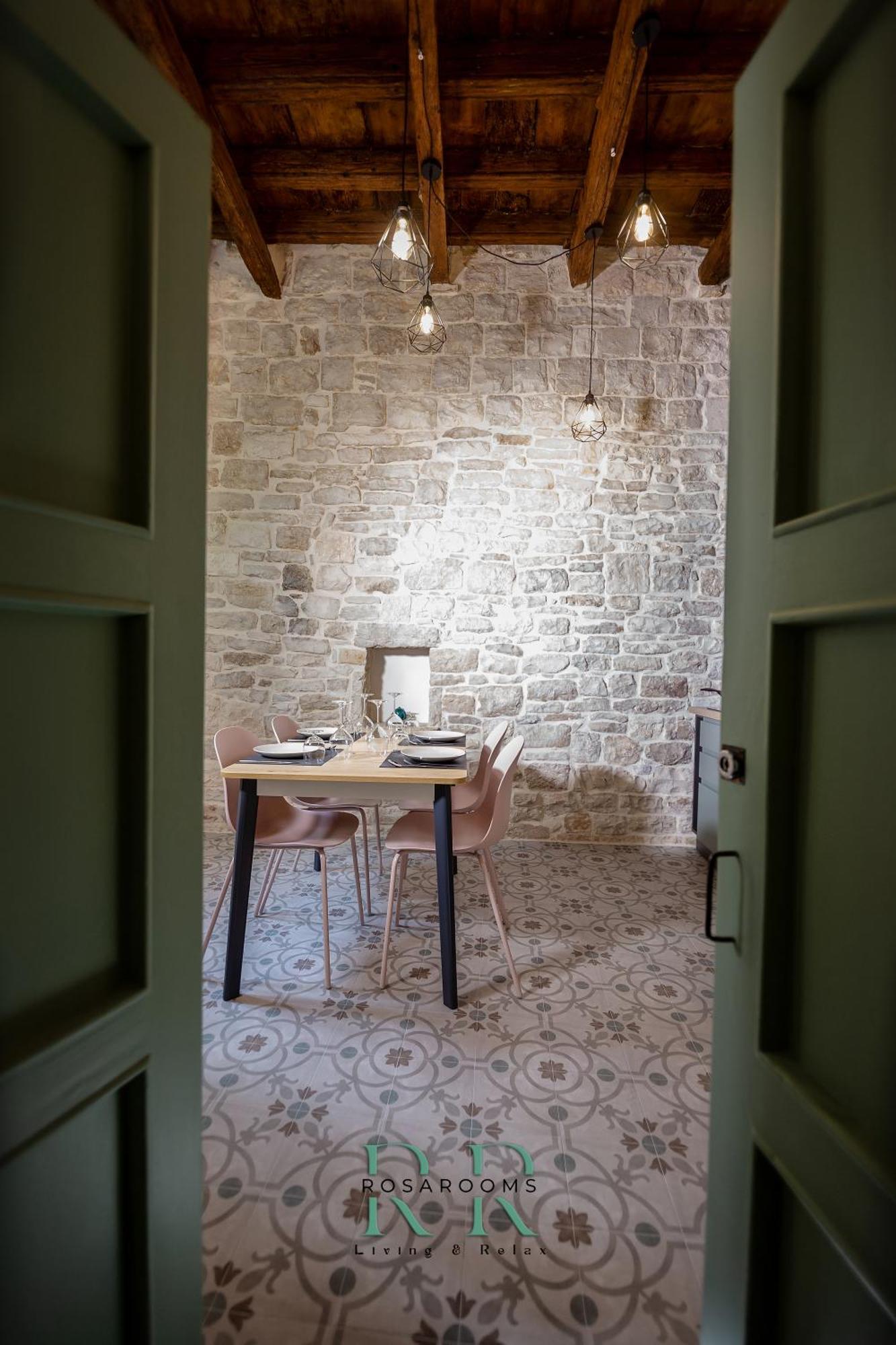Rosa Rooms - Living & Relax - Family House Bisceglie Extérieur photo